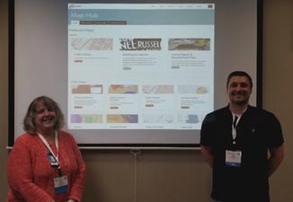 Jane Poole and Jess Hamner presented at the 2018 Kentucky Digital Summit.